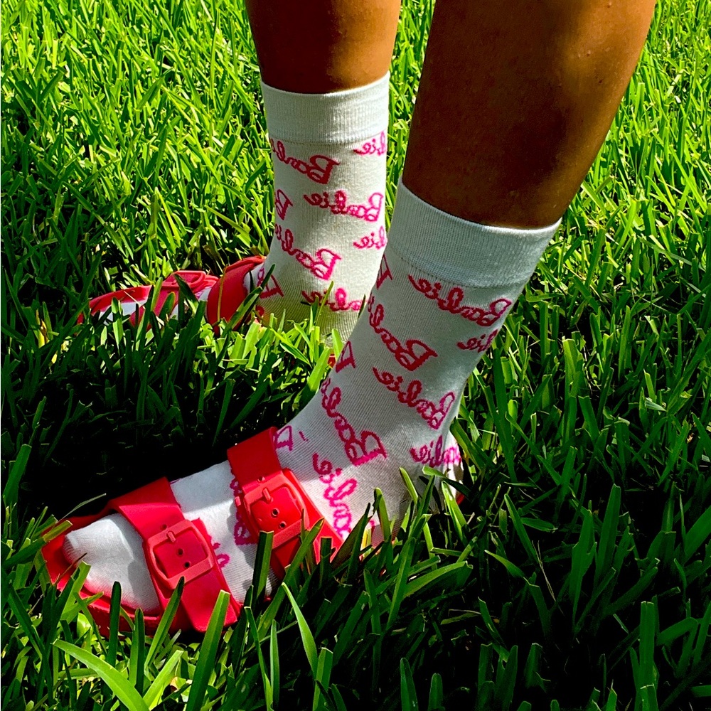 NWT Get Ready for Barbie Movie Cotton Cream Socks with Pink Size 6 / 10 Fits All